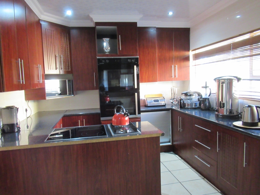 4 Bedroom Property for Sale in Riebeeckstad Free State